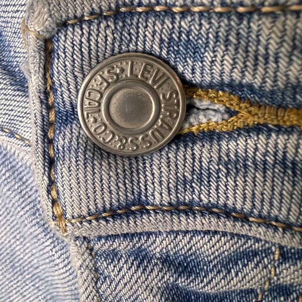 Levis Jeans Womens Size 25 Superlow Boot Light Wash Distressed - Picture 9 of 16